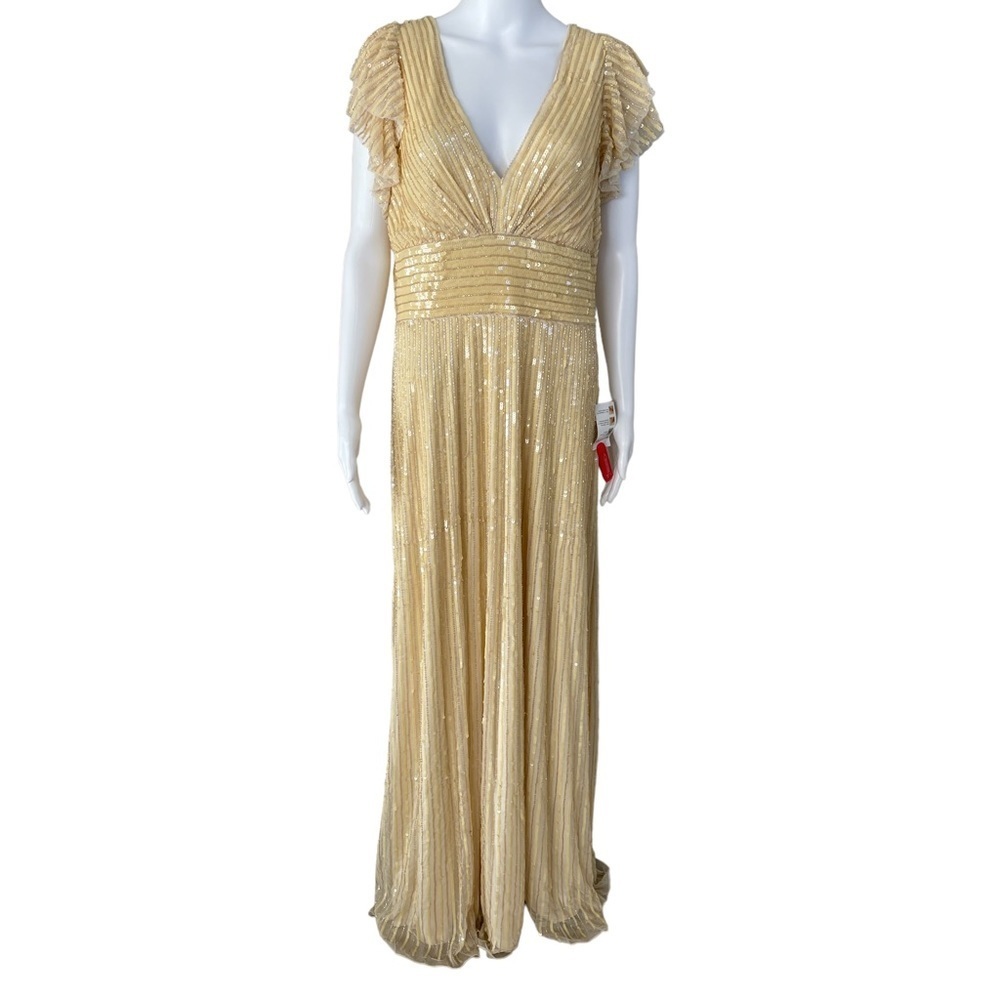 Mac Duggal Sequin Flutter Cap Sleeve Gown Size 10 - Picture 4 of 15